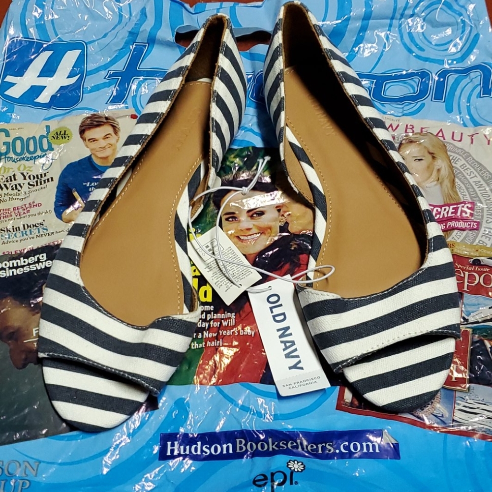 Old Navy sandals